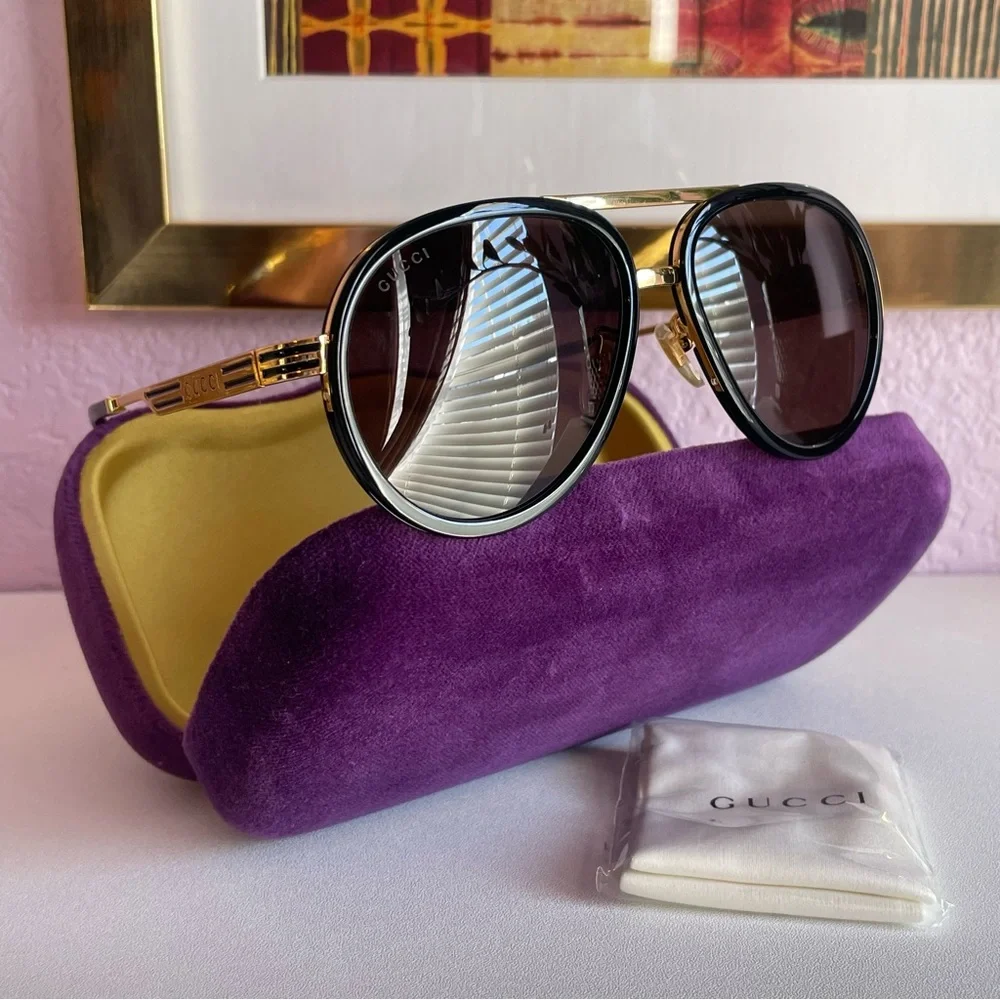 GUCCI GG0982S Sunglasses – Black | Immaculate Condition | Purple Case Included